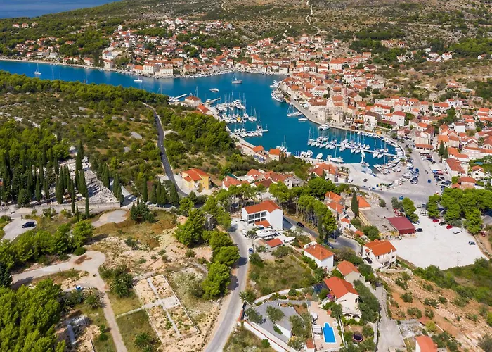 Amazing In Milna (Brac)